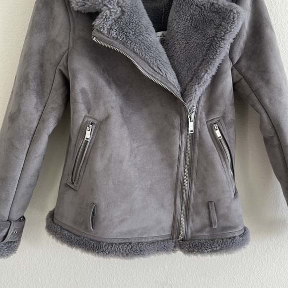 NWT Abercrombie & Fitch Suede Asymmetrical Zip Cozy Jacket - Picture 5 of 11